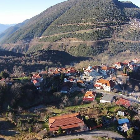 Готель 2 Alonia Anatoliki Frangista Екстер'єр фото